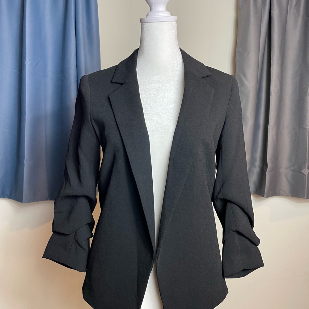 Elegant Black Women's Blazer